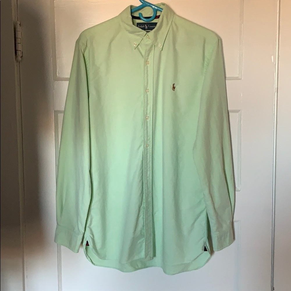 Men’s Medium Button Up Shirt